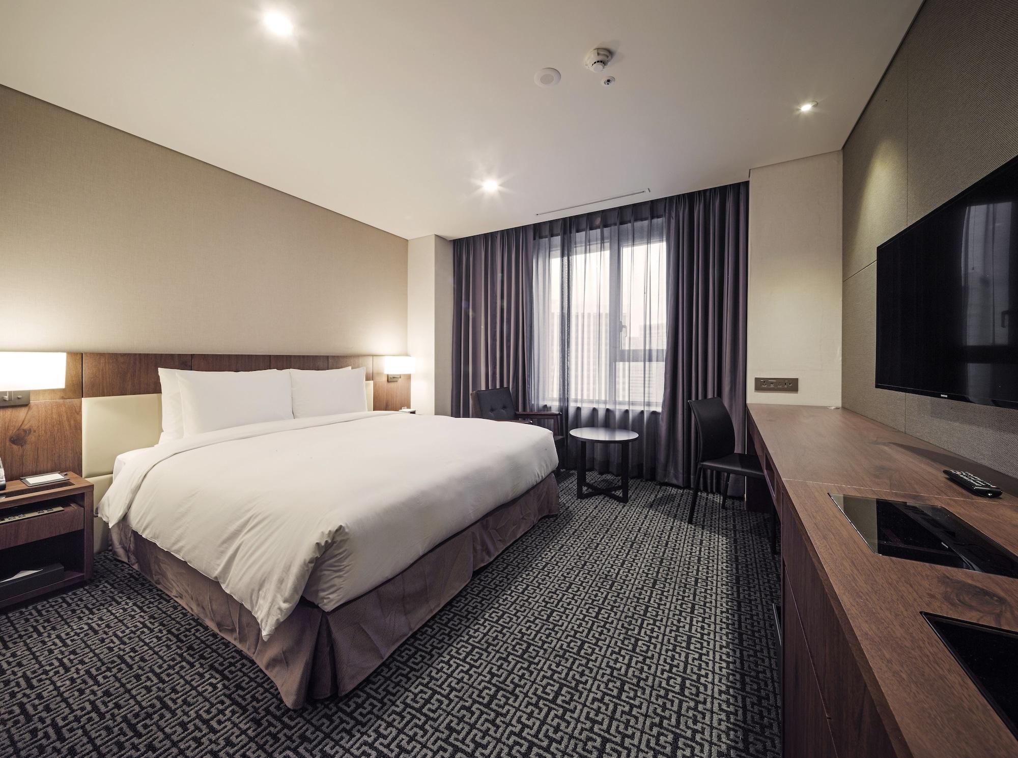 Voco Seoul Myeongdong By Ihg Hotel Exterior photo