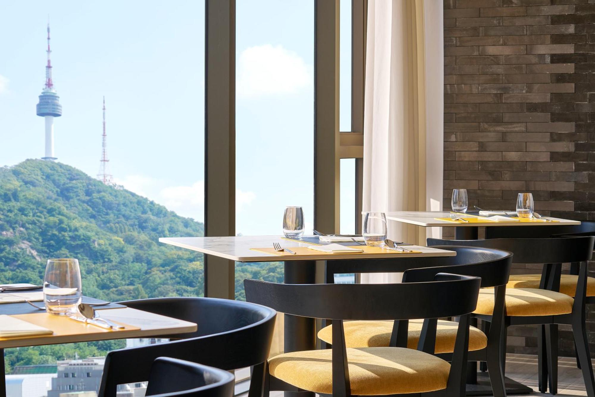 Voco Seoul Myeongdong By Ihg Hotel Exterior photo